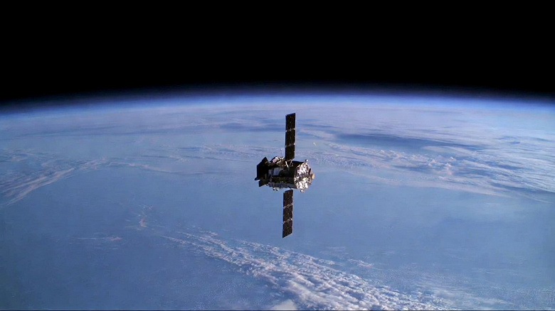 Якутский спутник &laquo;Чолбон&raquo; стал частью образовательной программы